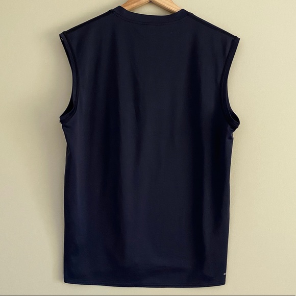 Decathlon Men’s Athletic Sleeveless T-Shirt Dry+ - Picture 2 of 3